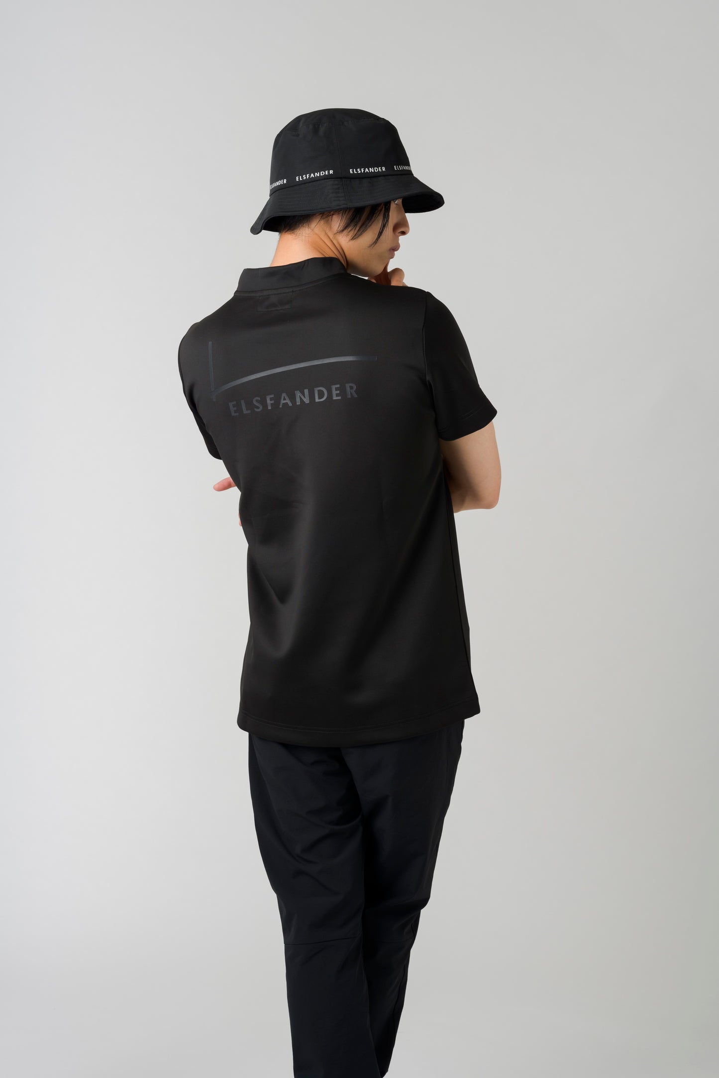 LOGO PRINT MOCK NECK S/S TEE